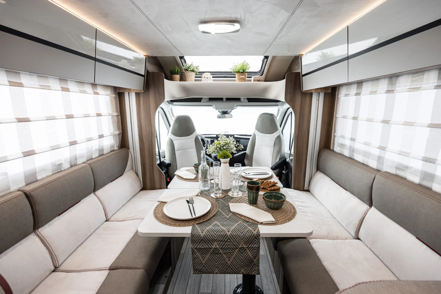 Ford Roller Team Kronos 274 TL 2026