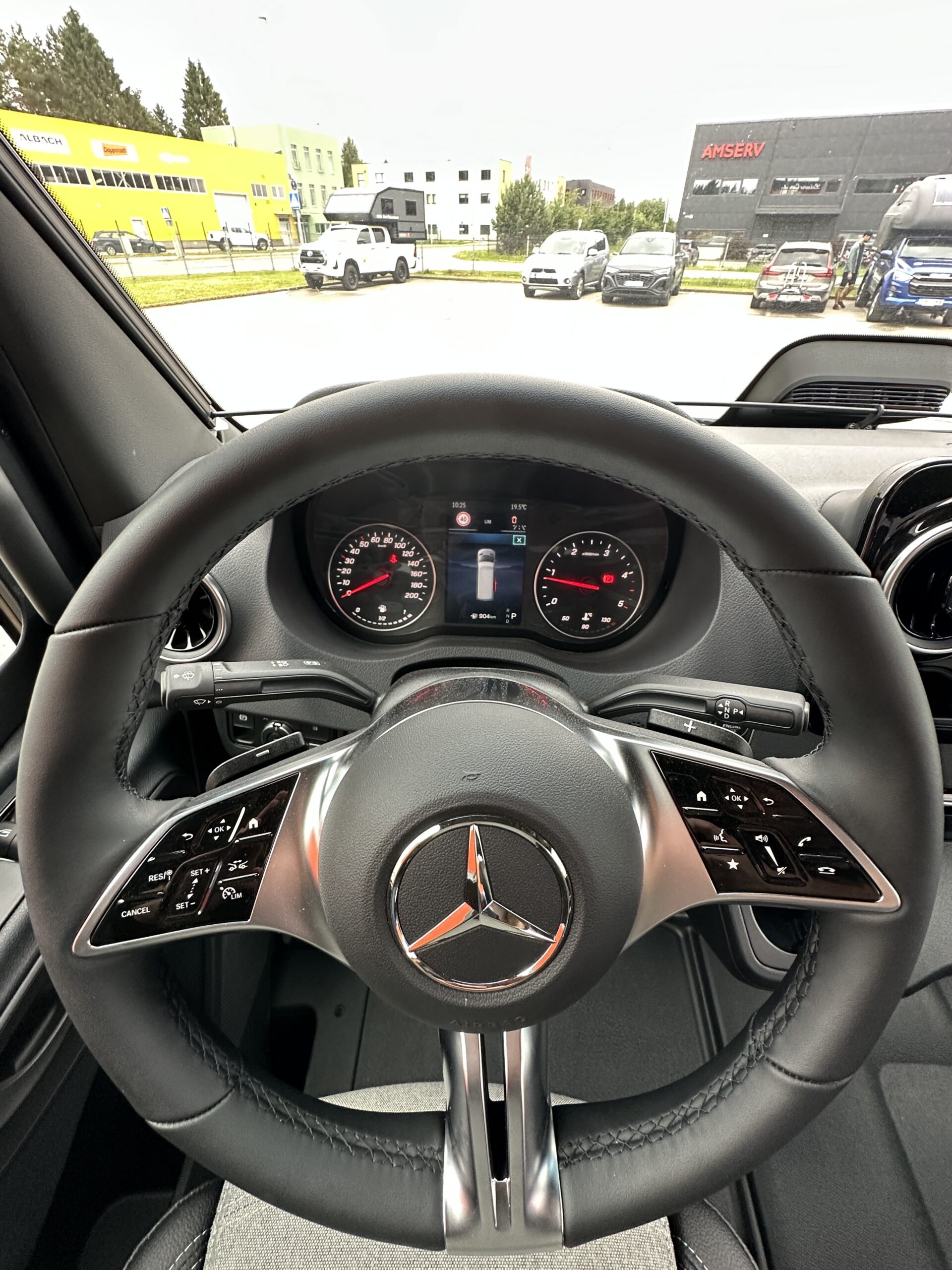 Mercedes-Benz Sprinter 319 CDI 2025 (749 NPR)