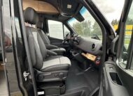 Mercedes-Benz Sprinter 319 CDI 2025 (749 NPR)